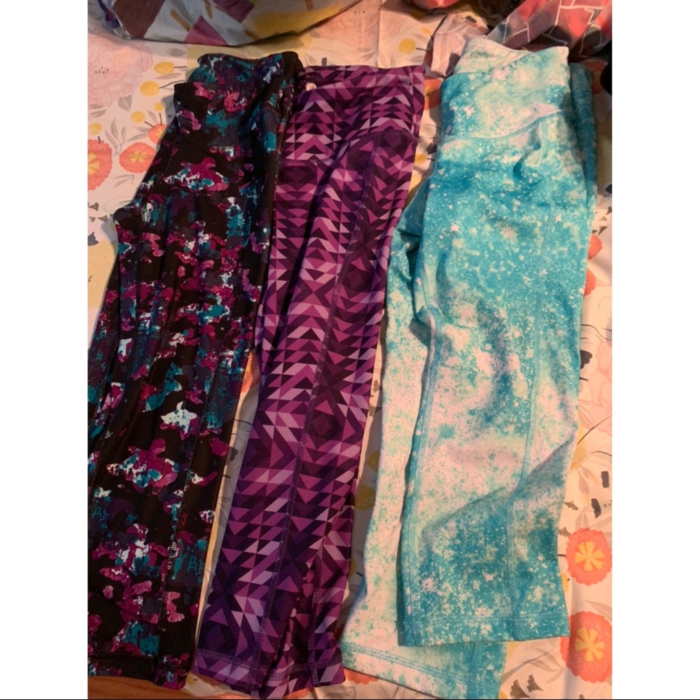 3 pairs of old navy active wear pants size small